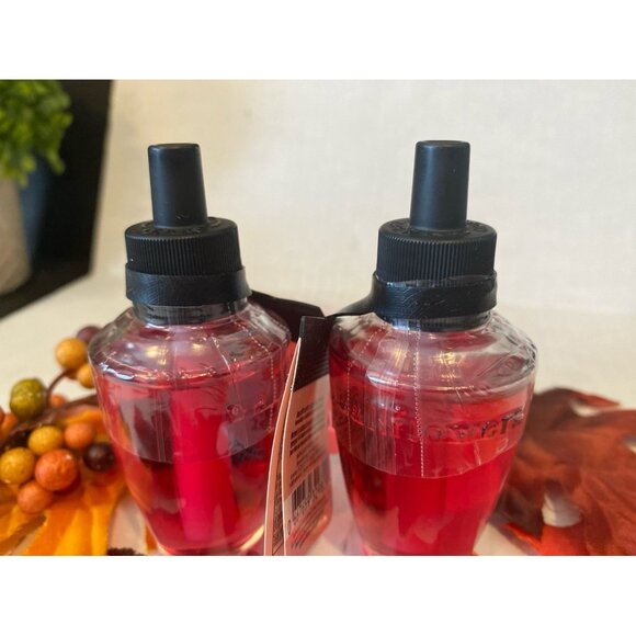 Bath & Body Works “Pumpkin Apple” Sealed Wallflowers - Picture 4 of 4